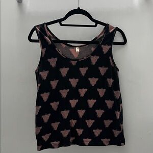 gorman Black Tank Top with Pink Triangle Pattern